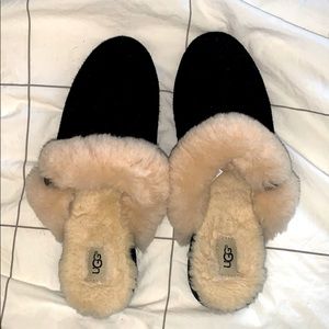Brand new never worn UGG slippers